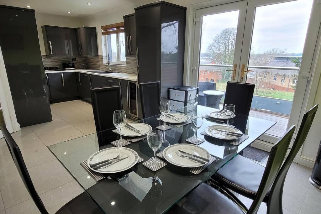 Tides Reach - 3 Bedroom Holiday Home - Llanreath - Pembroke Dock Eksteriør billede